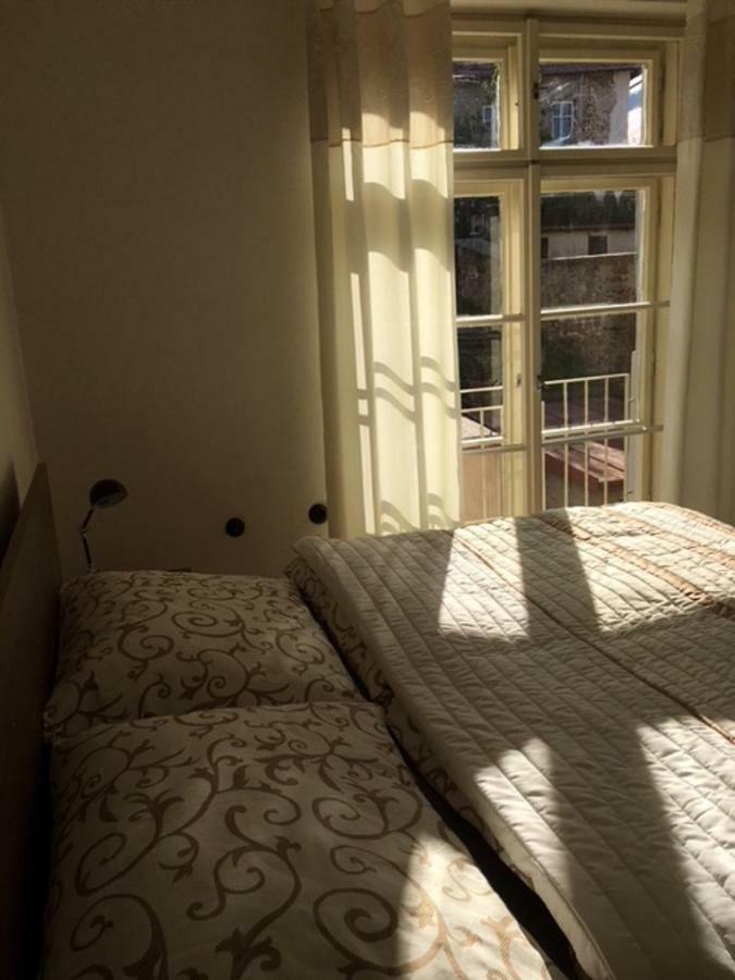 クレムニツァApartman S Vyhladomアパートメント エクステリア 写真